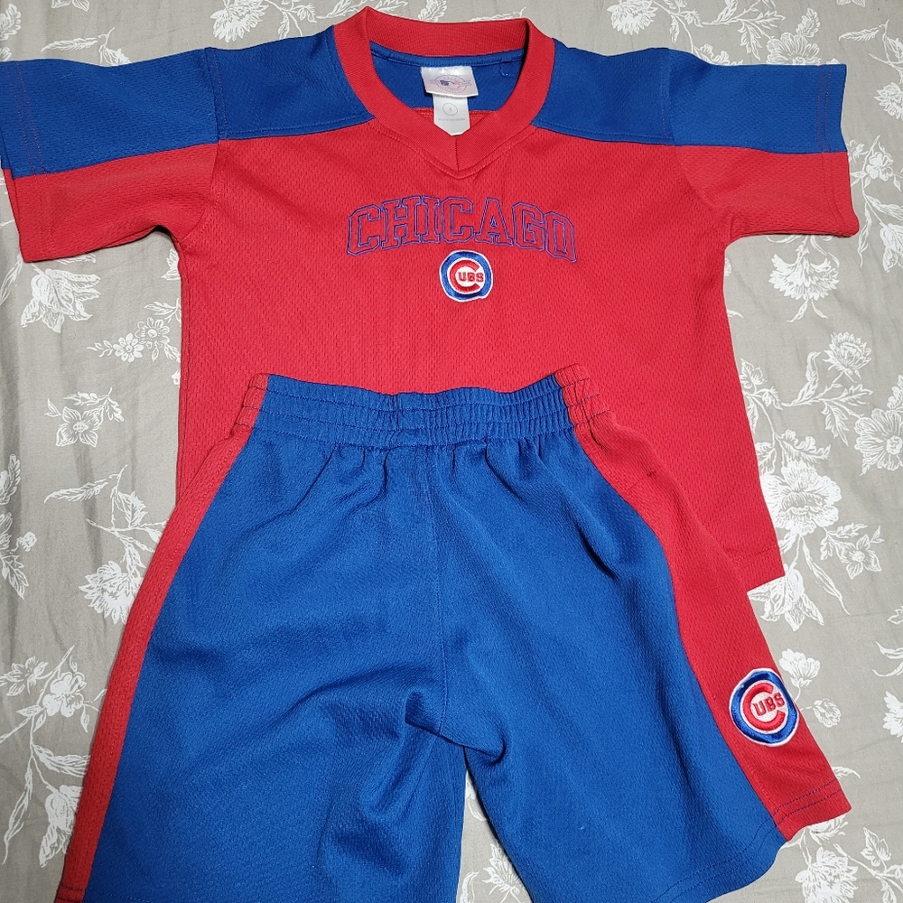 MLB Chicago Cubs set size 4 genuine merchandise outfit red blue - Picture 1 of 3